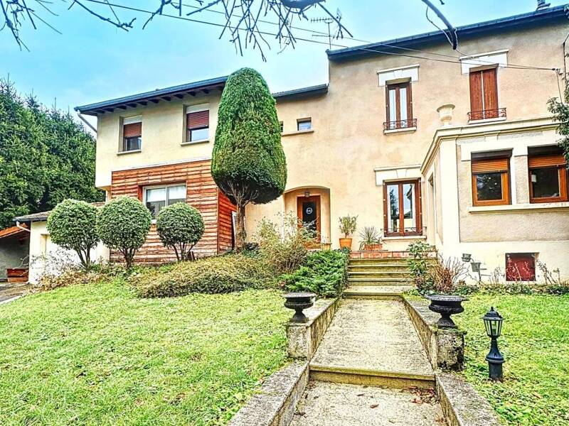 Maison à vendre, 197m², SAINT ETIENNE