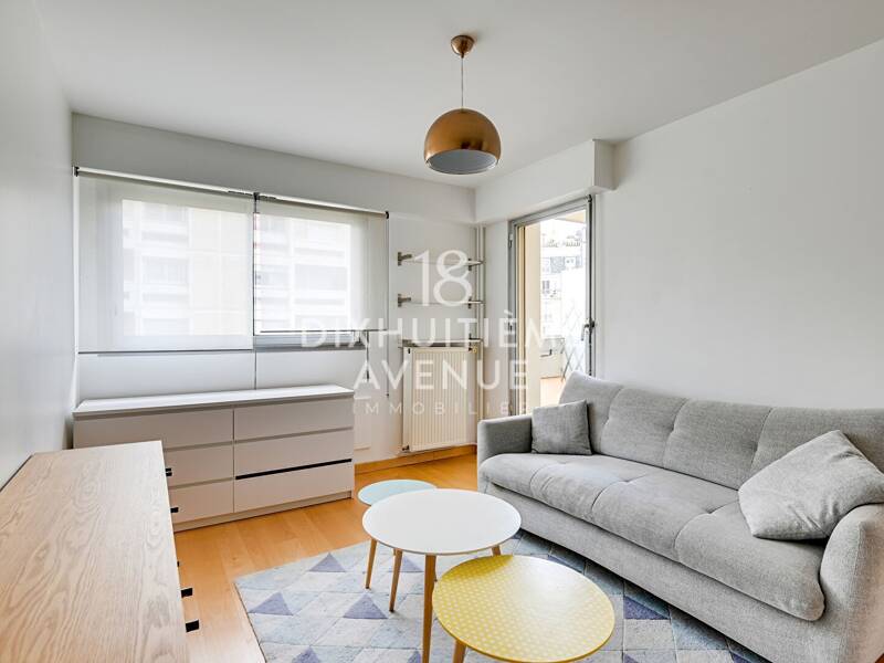 Maison à louer, 24m², PARIS 18E