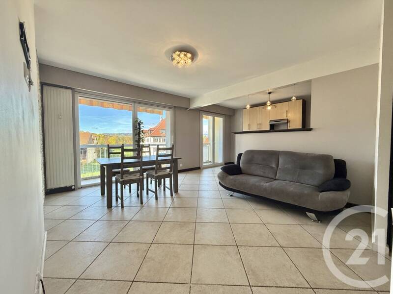 Maison à louer, 78m², SAINT PIERRE EN FAUCIGNY