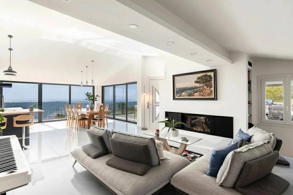 Maison à vendre, 233m², GATTIERES