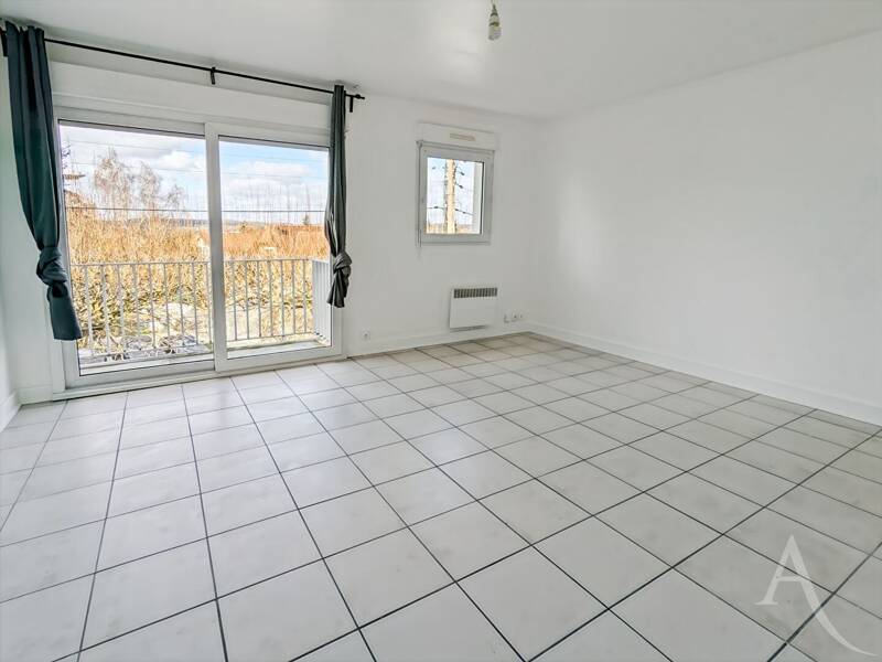 Maison à louer, 26m², SAINTE GENEVIEVE DES BOIS