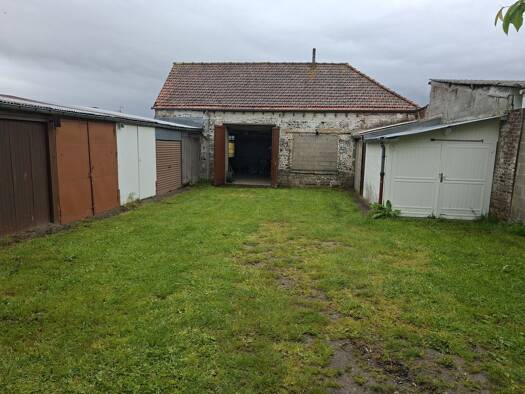Parking à vendre 65 000 € 224 m² Eu 76260