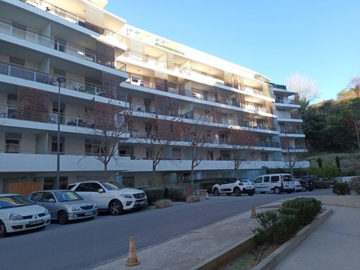 Maison à louer, 27m², CANNES