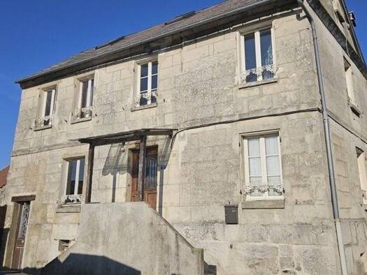 Maison à vendre 170 000 € 6 pièces 3 chambres 111 m² 333 m² de terrain Magny-en-Vexin 95420