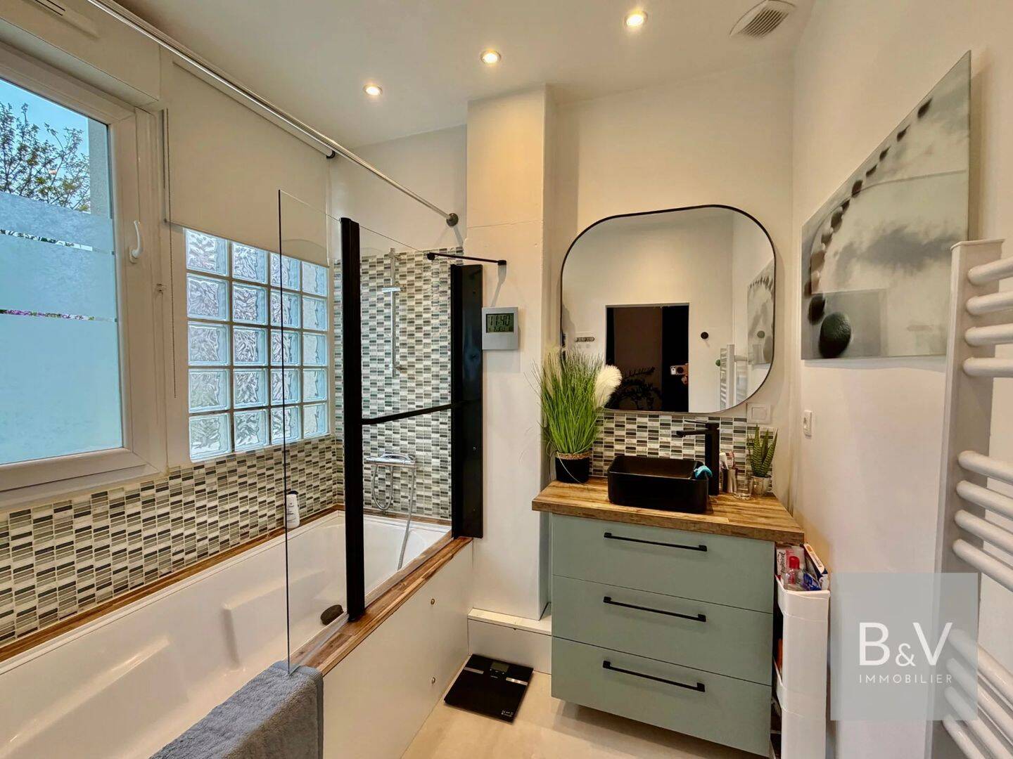 Maison moderne 6 pièces de 147 m² — 10