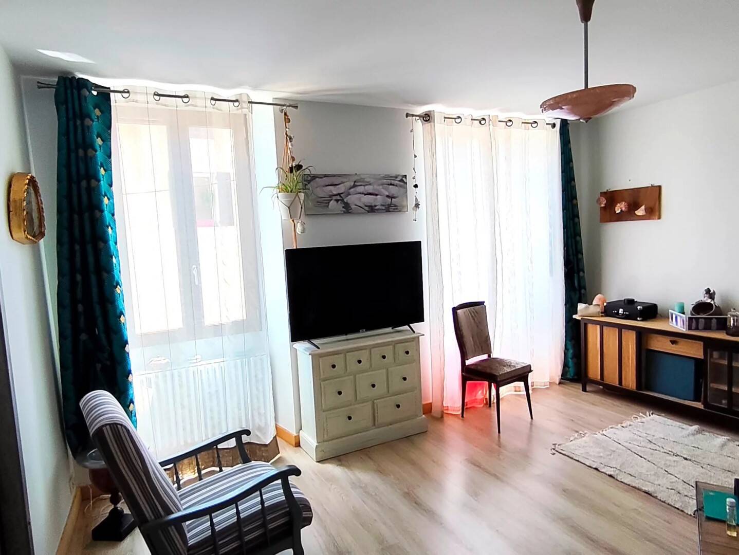 Maison à vendre, 273m², SAINT GEOIRE EN VALDAINE