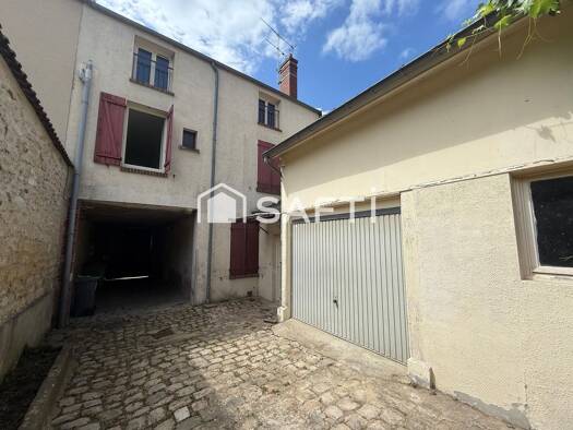 Maison à vendre 265 000 € 7 pièces 5 chambres 160 m² 151 m² de terrain Vaux-sur-Seine 78740