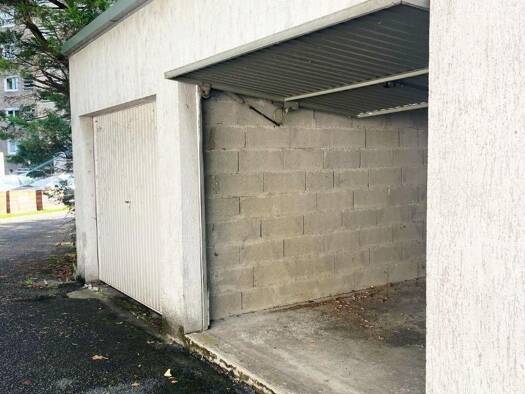 Parking à vendre 25 000 € 17 m² Mâcon 71000