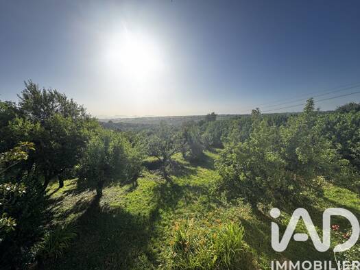 Maison à vendre 310 000 € 4 pièces 3 chambres 140 m² 1 708 m² de terrain Montseveroux 38122