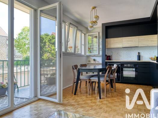 Appartement à vendre 300 000 € 2 pièces 1 chambre 47 m² Étage 1/4 Côté Croissy Chatou 78400
