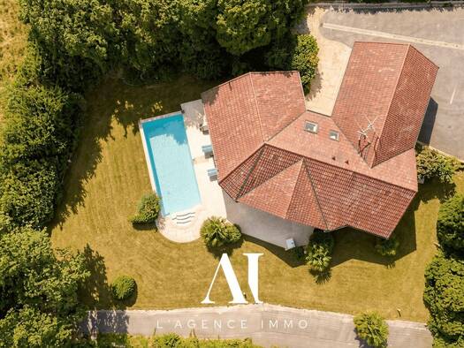 Maison à vendre - Première occupation 729 000 € 6 pièces 4 chambres 268 m² 1 569 m² de terrain Éloise 01200