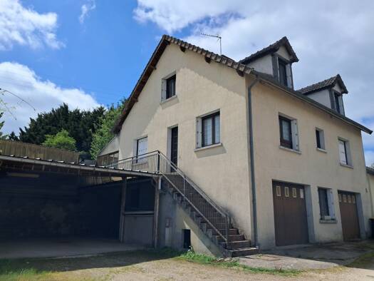 Maison à vendre 86 000 € 5 pièces 3 chambres 116 m² Beaulieu sur Loire 45630
