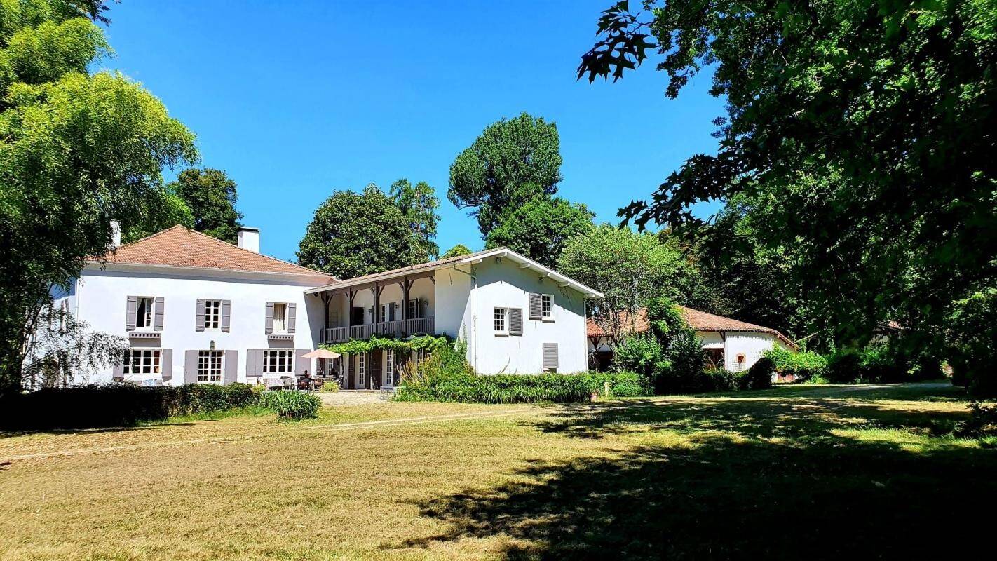 Maison à vendre, 600m², SAINT MARTIN D'ONEY