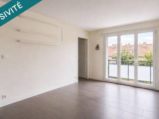 Appartement à vendre 170 000 € 3 pièces 2 chambres 59 m² 3ème étage Rubis Longjumeau 91160