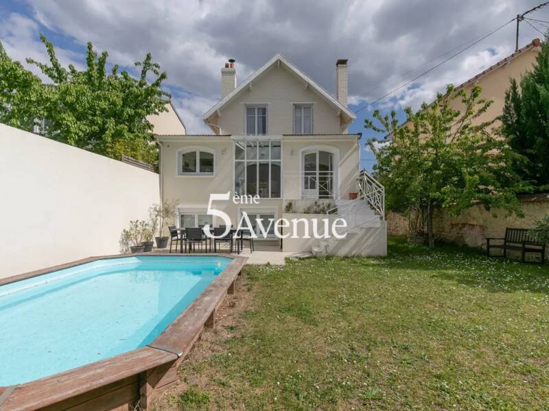 Maison à vendre, 173m², SAINT MAUR DES FOSSES