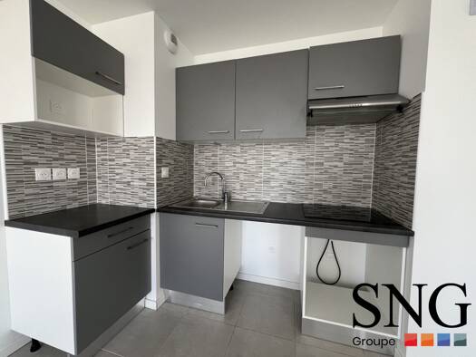 Appartement à louer 749 € 3 pièces 2 chambres 61,9 m² 3ème étage Ramassiers-Marots Cabriol Colomiers 31770