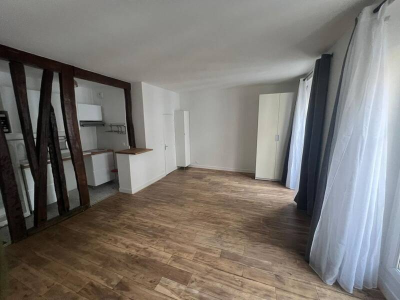 Maison à louer, 30m², PARIS 18E