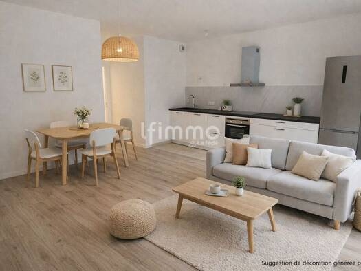 Appartement à vendre 279 000 € 3 pièces 2 chambres 72 m² RDC Village Pierre Lais La Queue-en-Brie 94510