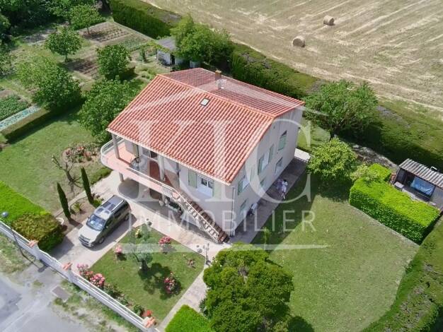 Maison à vendre 259 900 € 7 pièces 4 chambres 154 m² 2 346 m² de terrain Carcassonne 11000