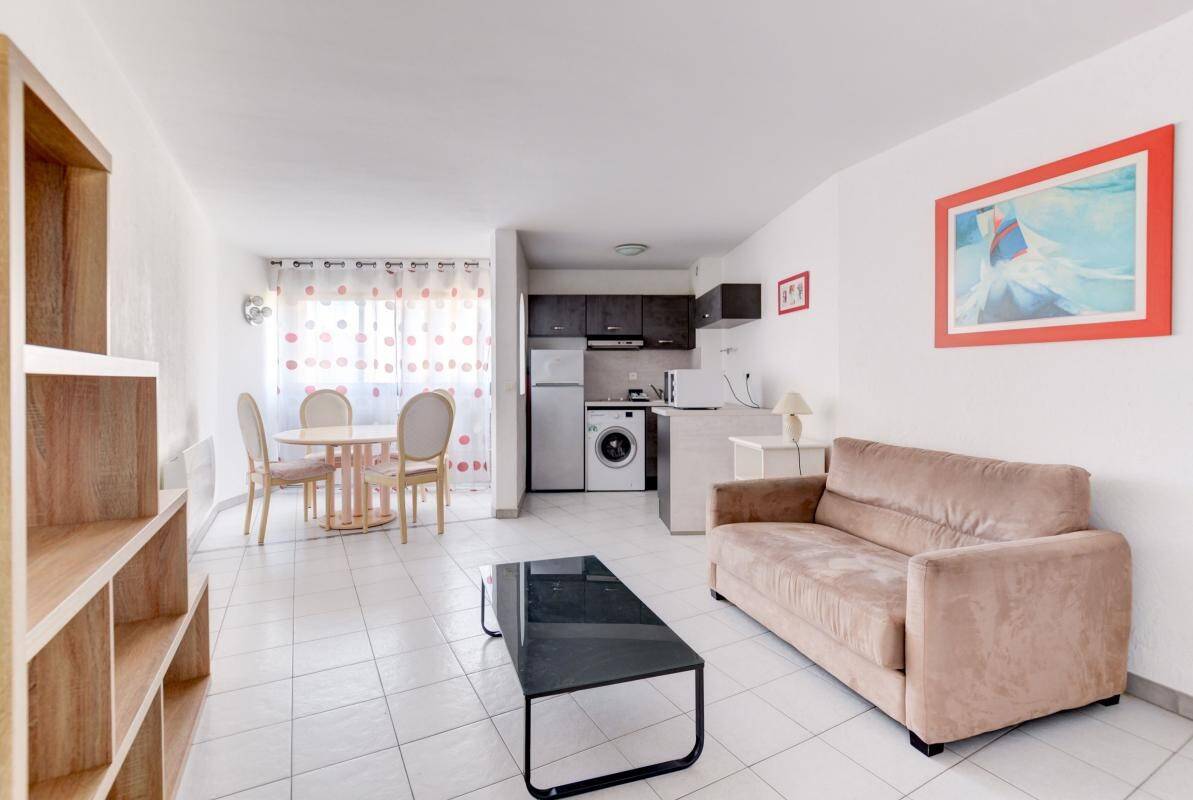 Maison à louer, 39m², CANNES