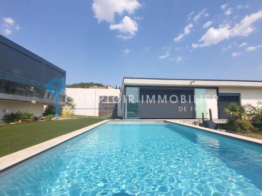 Maison en viager occupé Bouquet 300 000 € 6 pièces 4 chambres 220 m² 1 451 m² de terrain Saint-Privat-des-Vieux 30340