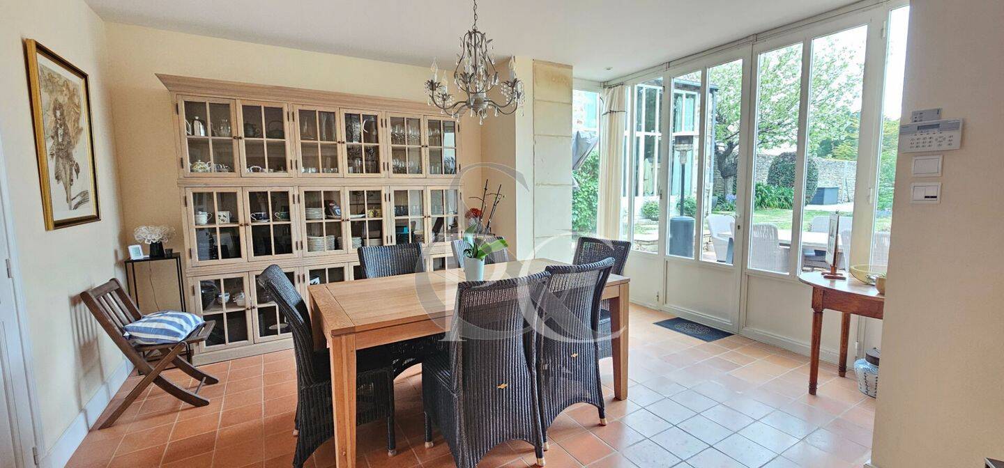 Maison à vendre, 307m², TALMONT SAINT HILAIRE