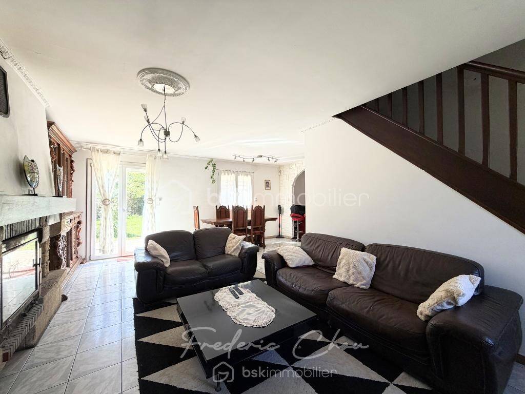Maison à vendre, 114m², VERNEUIL L'ETANG