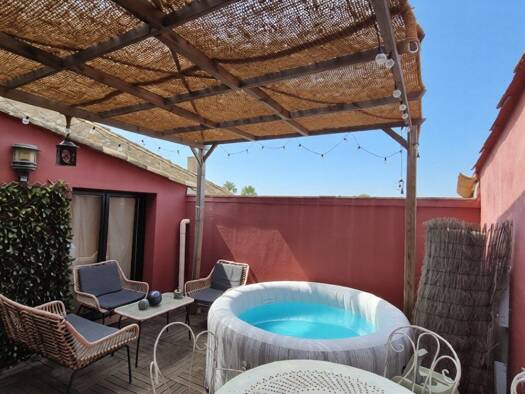 Maison à vendre 299 000 € 10 pièces 5 chambres 220 m² Pouzolles 34480