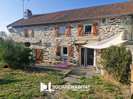 Maison à vendre 234 900 € 5 pièces 4 chambres 140 m² 1 069 m² de terrain Saint-Étienne-Lardeyrol 43260