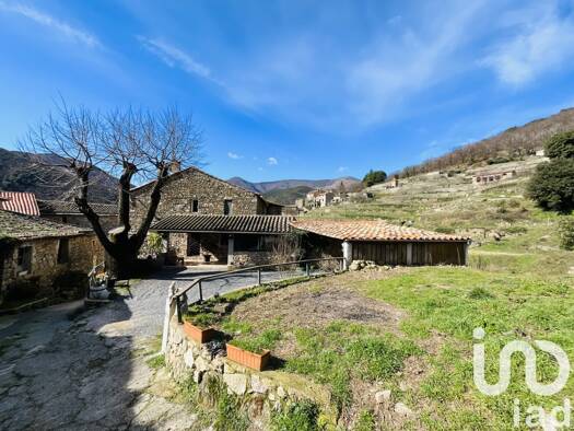 Maison à vendre 199 000 € 6 pièces 3 chambres 110 m² 121 m² de terrain Val d'Aigoual 30570