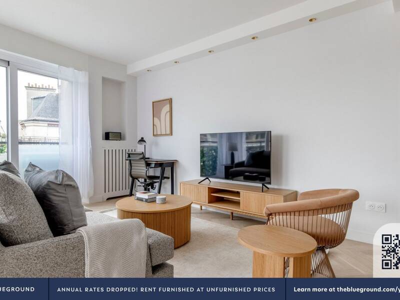 Maison à louer, 81m², PARIS 16E