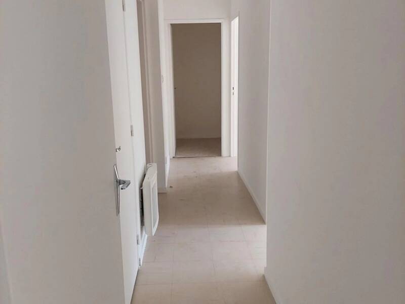 Maison à louer, 72m², UNIEUX