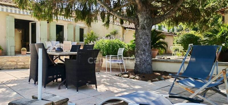 Maison à vendre, 130m², FONTVIEILLE