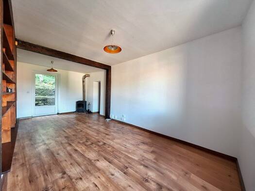 Appartement à vendre 130 000 € 4 pièces 3 chambres 87,5 m² RDC Épinal 88000