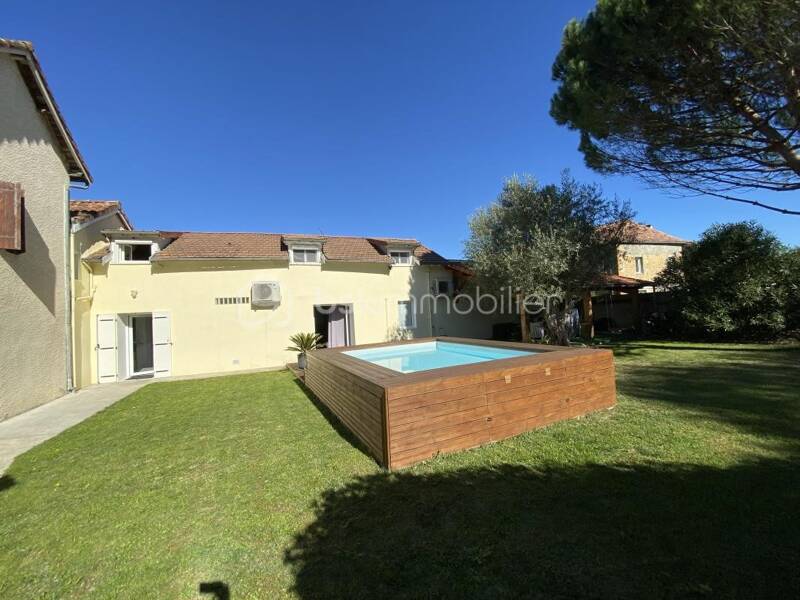 Maison à vendre, 145m², VILLECOMTAL SUR ARROS