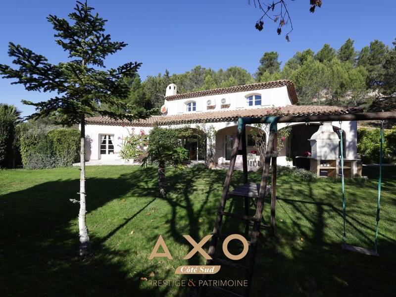 Maison à vendre, 240m², MEYREUIL