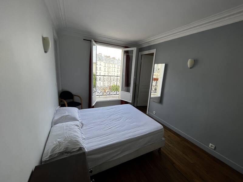 Maison à louer, 40m², PARIS 18E