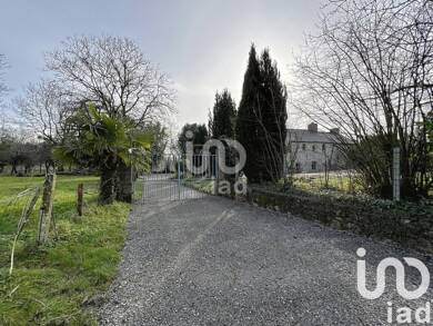 Demeure à vendre 249 900 € 5 pièces 4 chambres 220 m² 7 332 m² de terrain Val-Couesnon 35560