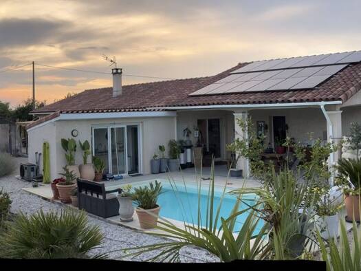 Maison à vendre 348 000 € 4 pièces 3 chambres 123 m² 2 700 m² de terrain Benque 31420