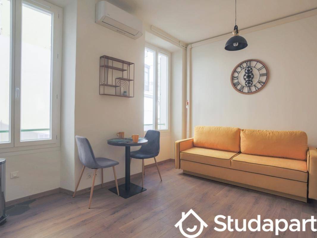 Maison à louer, 21m², CANNES