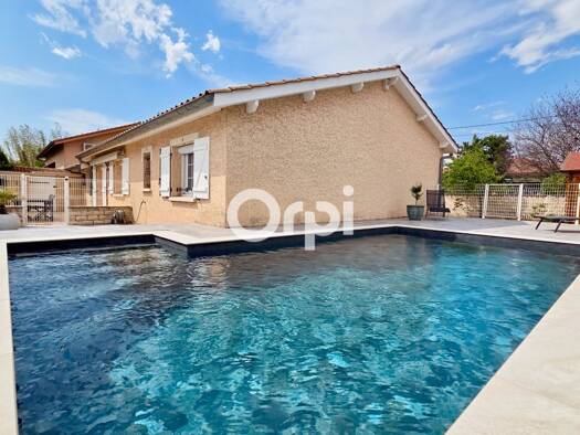 Maison à vendre 425 000 € 4 pièces 3 chambres 92,17 m² 459 m² de terrain La-Jacquiere Meyzieu 69330