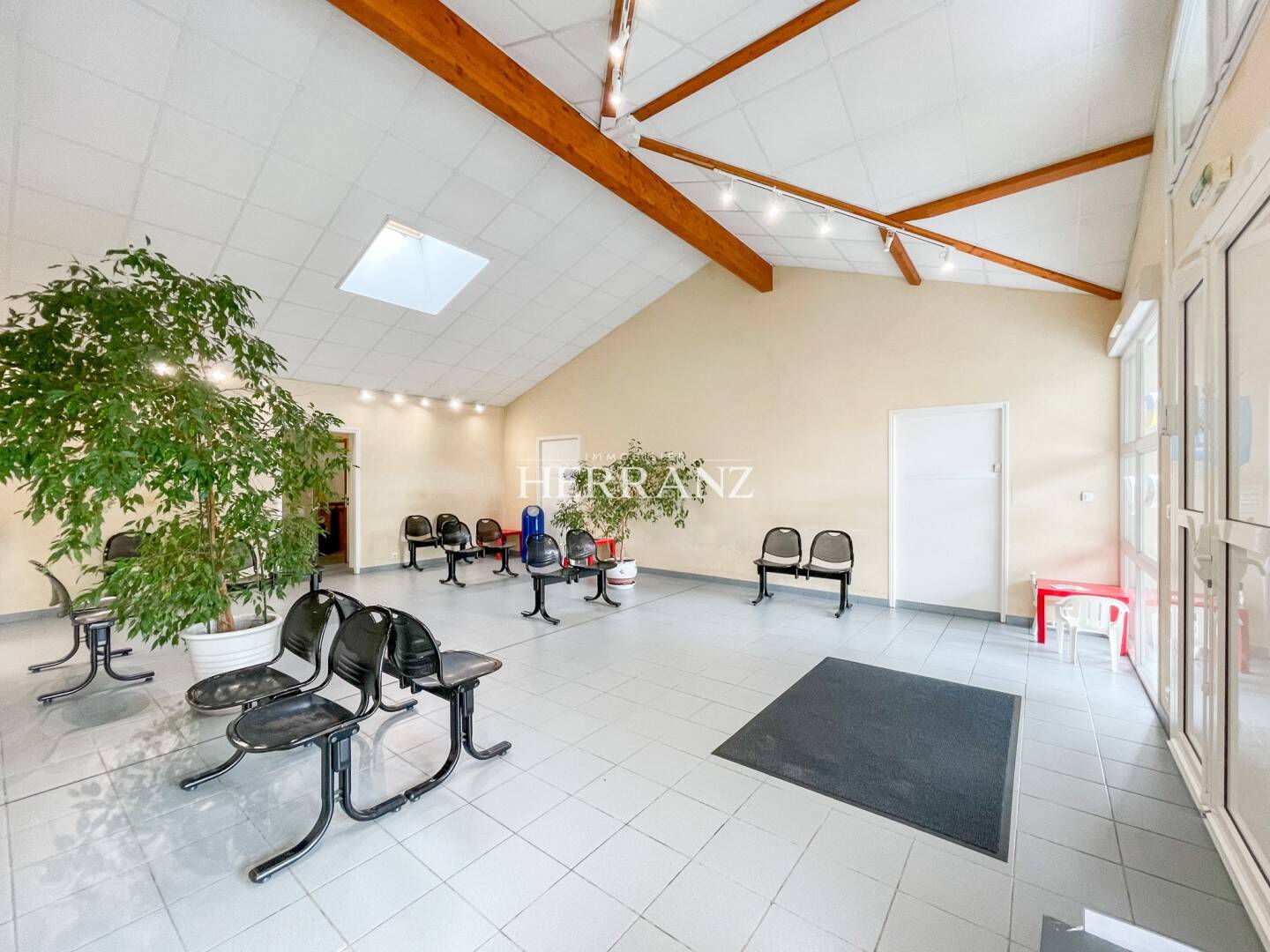 Maison à vendre, 116m², SAINT MEDARD DE GUIZIERES