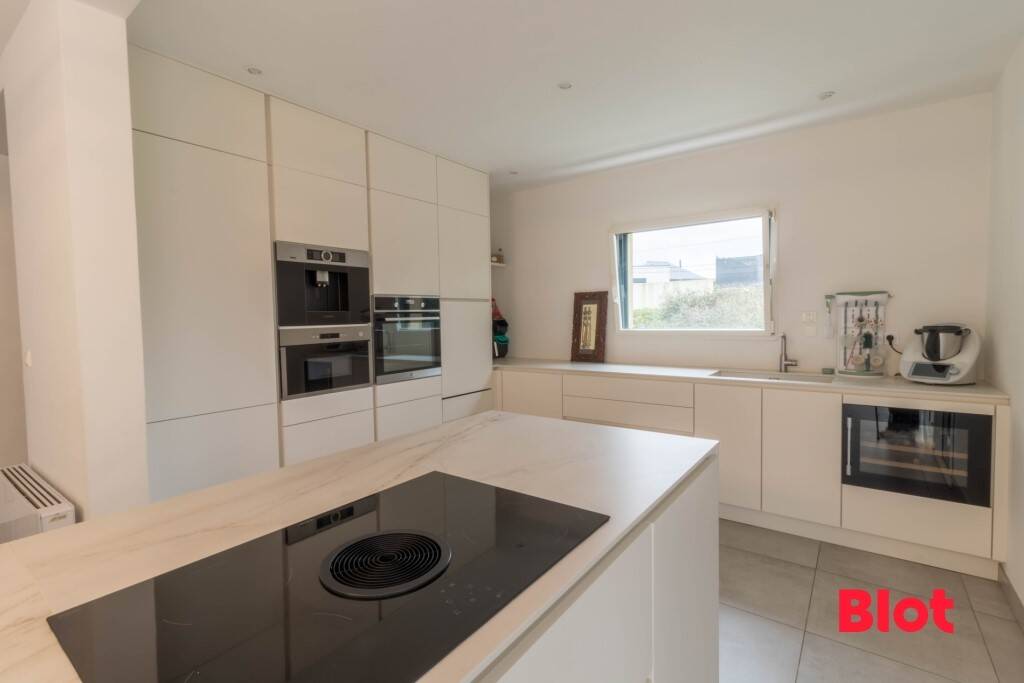 Maison à vendre, 140m², MONTREUIL SUR ILLE