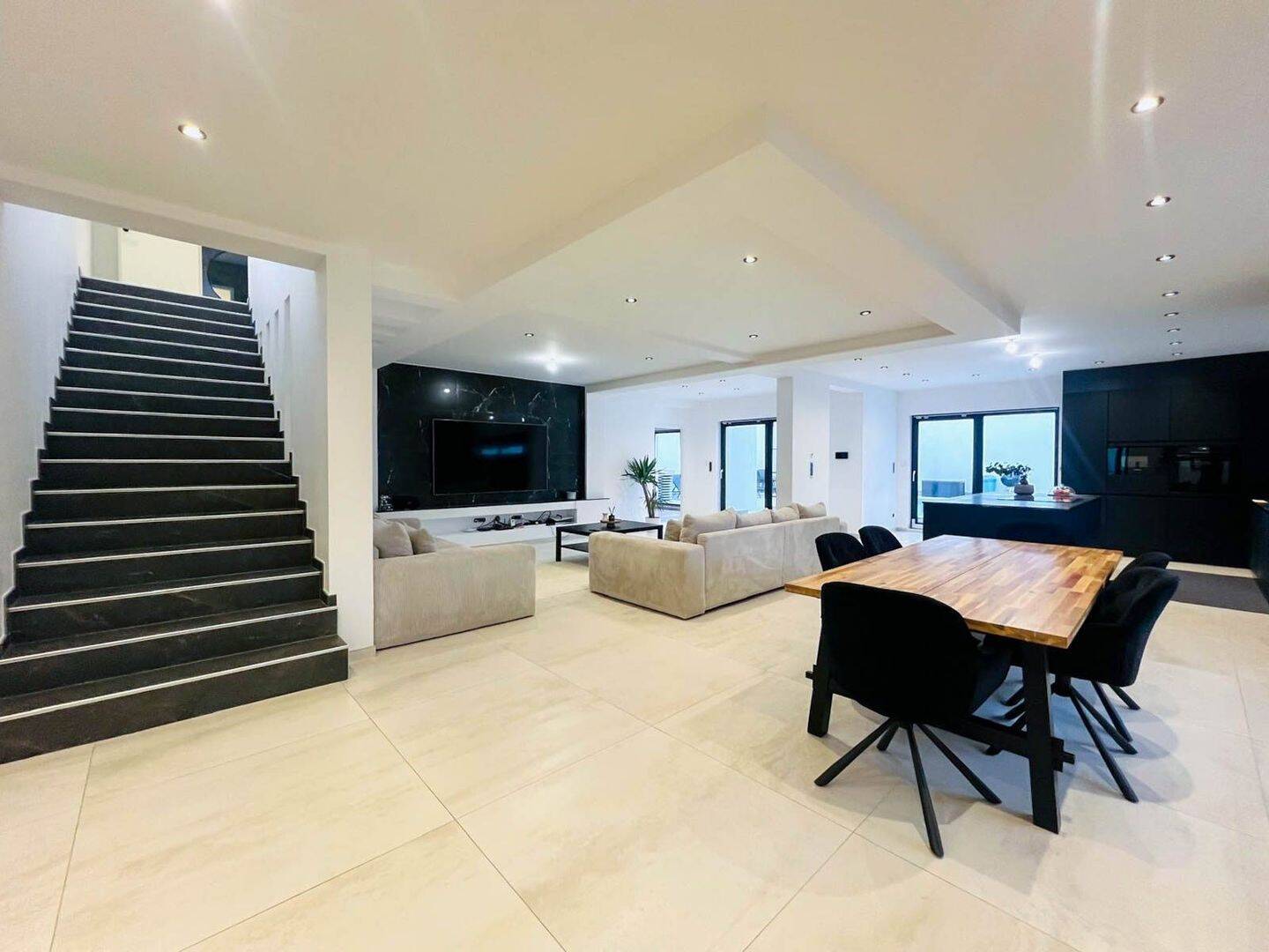 Maison à vendre, 218m², MONTOY FLANVILLE