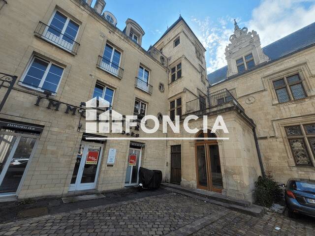 Maison à louer, 91m², CAEN