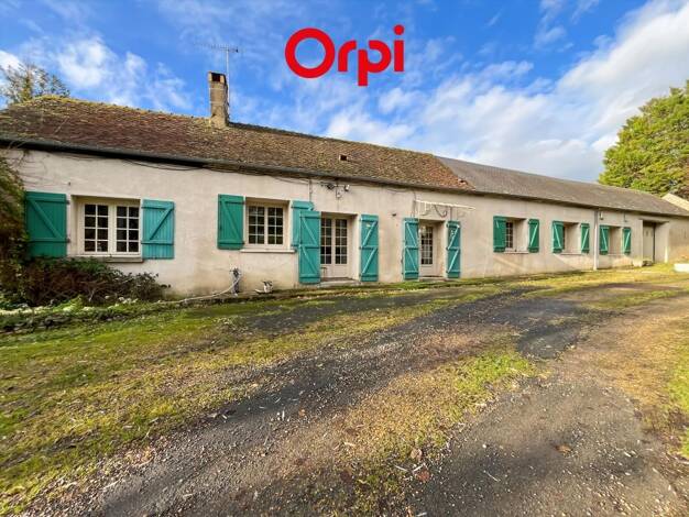 Maison à vendre 163 500 € 6 pièces 4 chambres 144,2 m² 2 538 m² de terrain Cherré-Au 72400