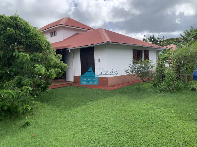 Maison à vendre, 160m², PETIT BOURG