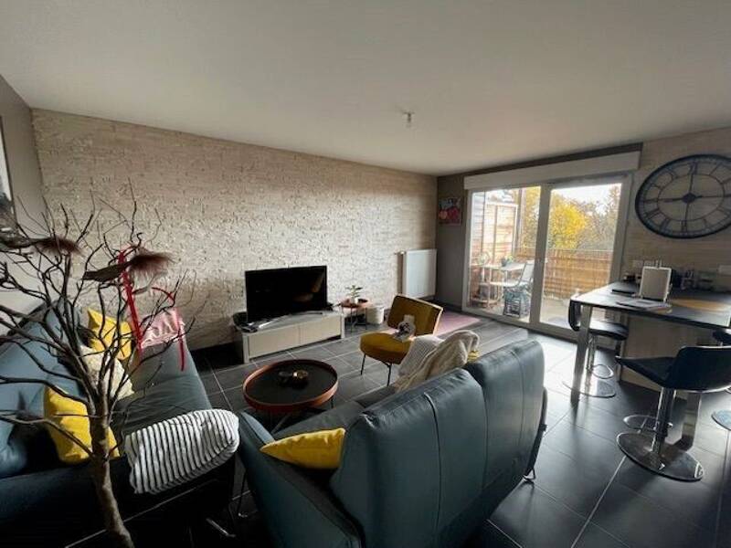 Maison à louer, 64m², GEX