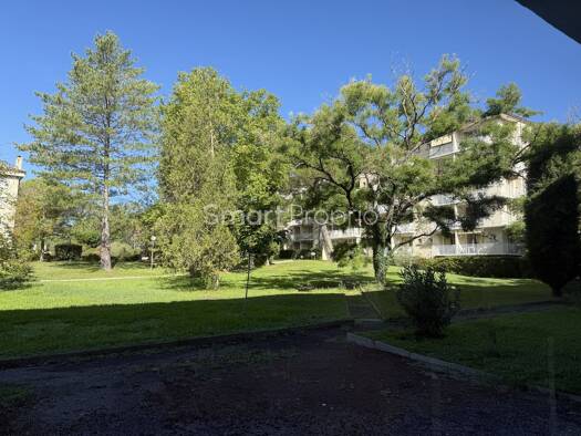 Appartement à vendre 70 000 € 1 pièce 21,61 m² 1er étage Gréoux-les-Bains 04800