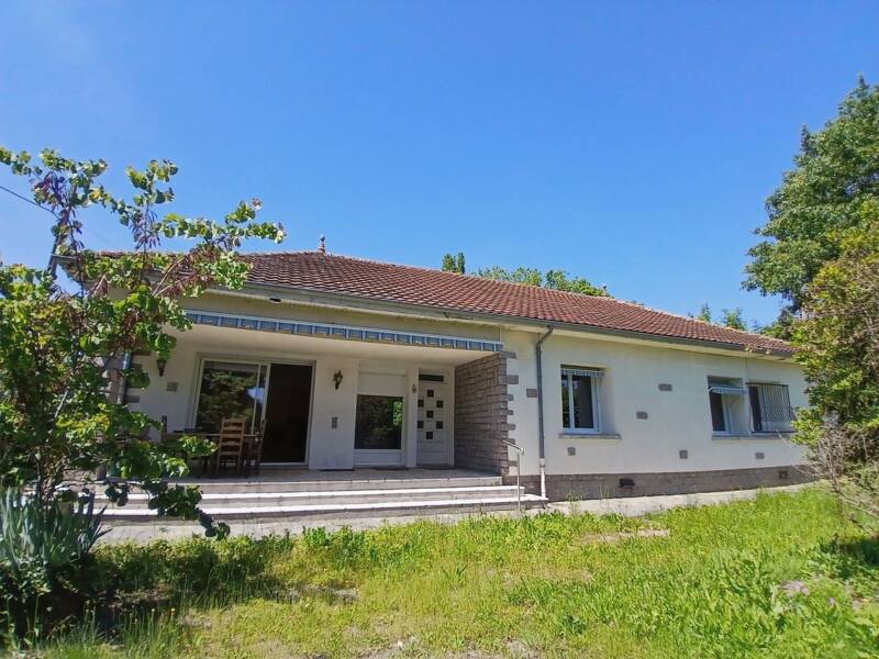 Maison à vendre, 154m², SAINT PRIEST LES FOUGERES
